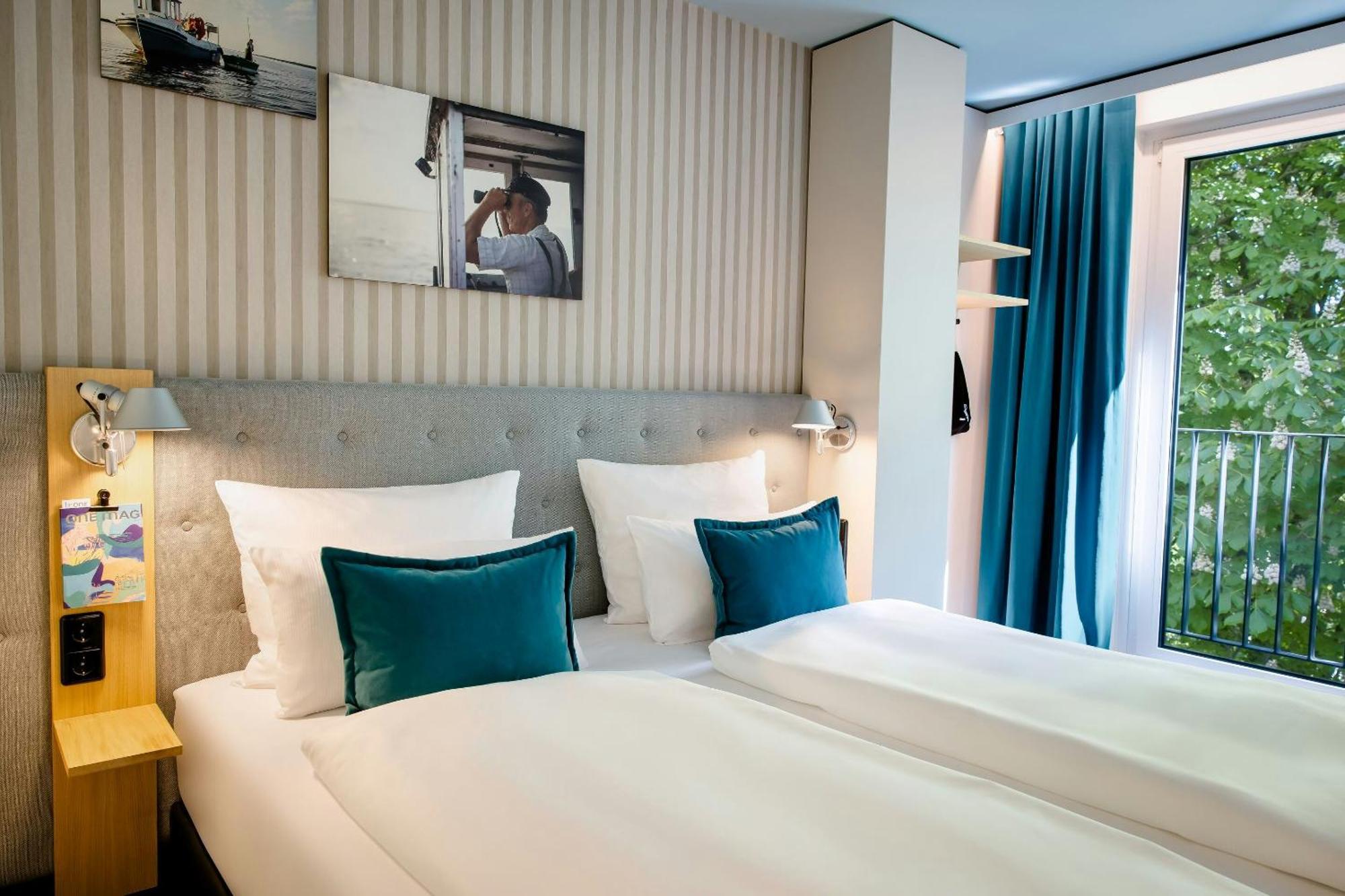 Hotel One